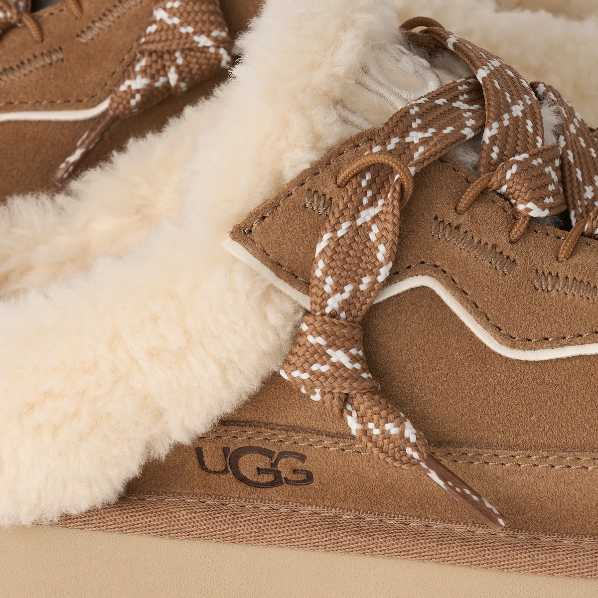 UGG Lowmel Mule Chestnut