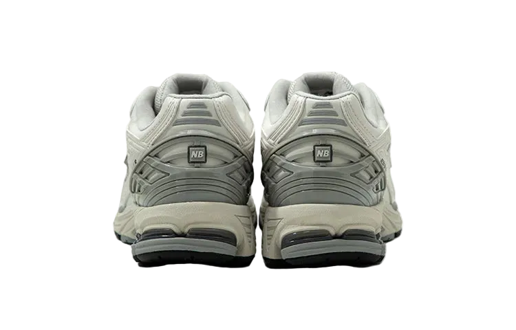 New Balance 1906 – Moonbeam Rain Cloud White Grey Beige
