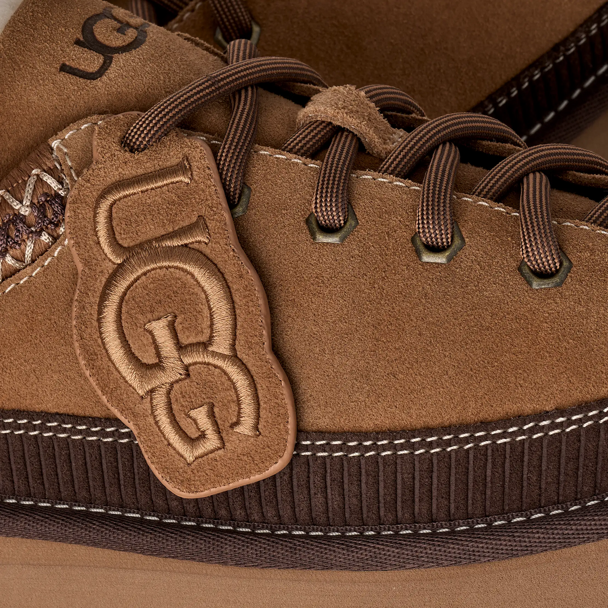 UGG Women's Heritage Lace-Up Slipper Chestnut