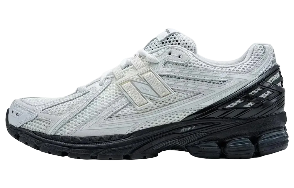 New Balance 1906 COMME des GARCONS Homme White Black