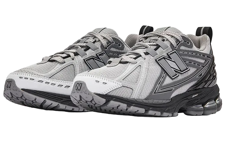 New Balance 1906 – Grey Black