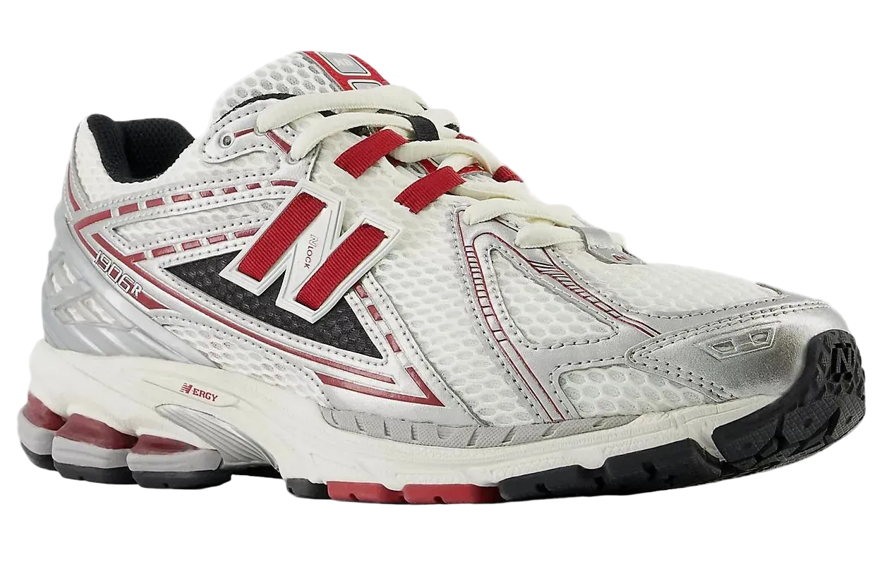 New Balance 1906 – White Silver Red