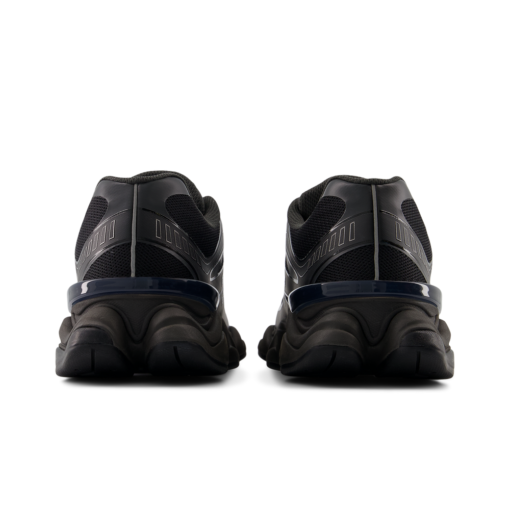 New Balance 9060 – Black Grey Black