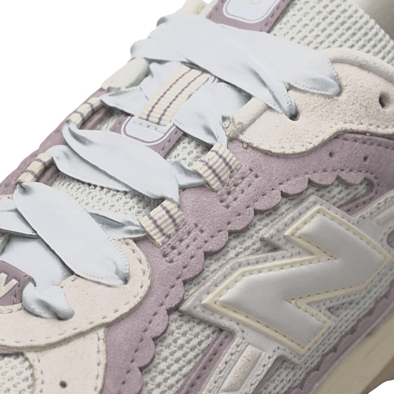 New Balance 204L Unisex Sports Shoes Reflection Truffle Salt