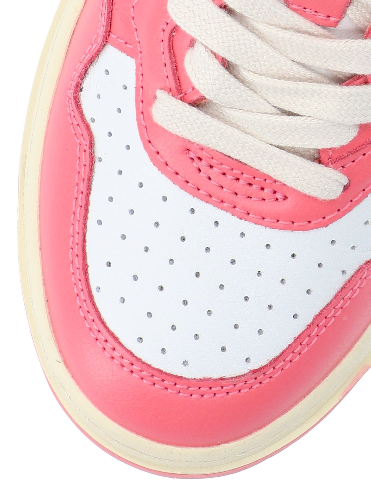 Autry Medalist Bicolor Low-Top Sneakers
