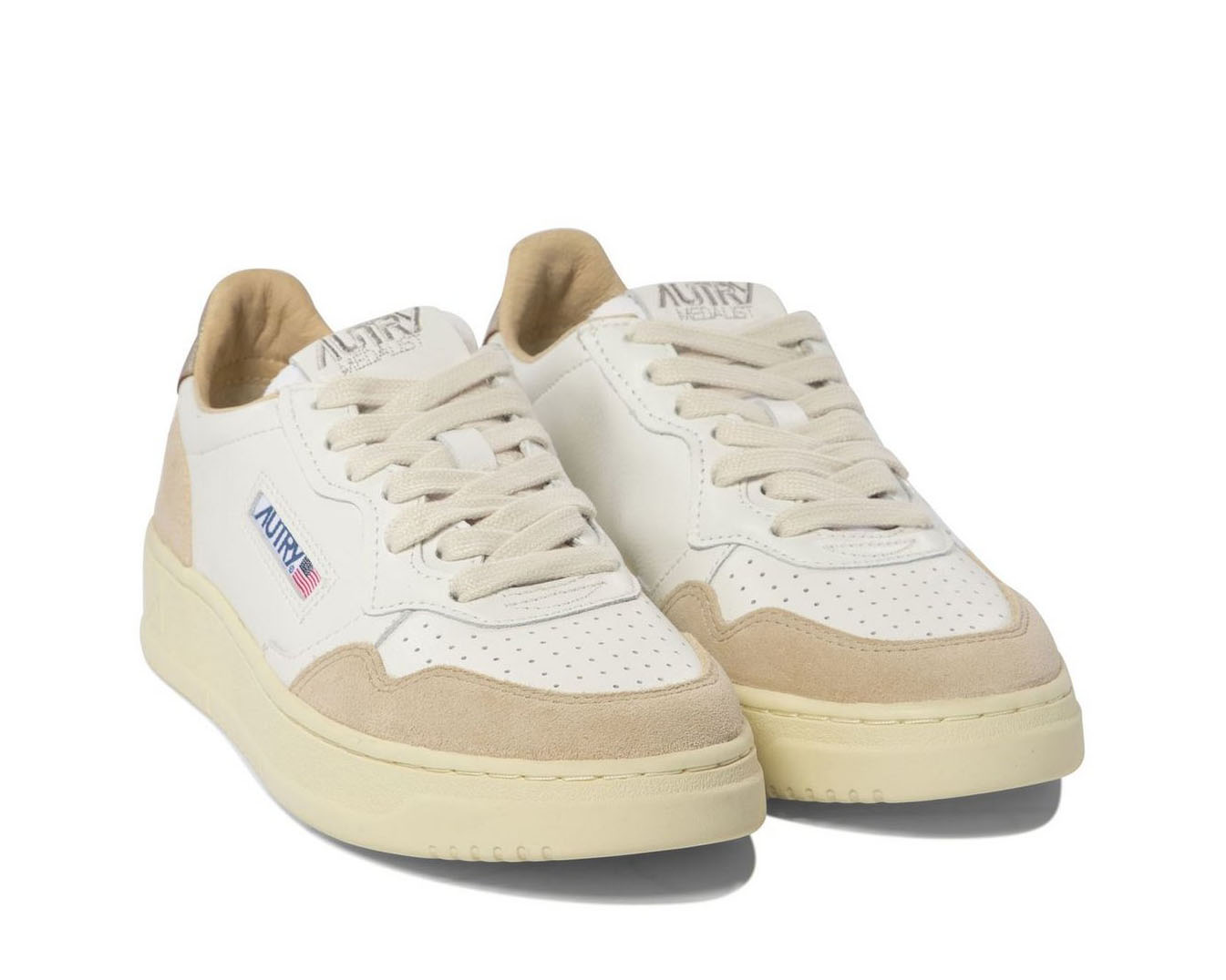 Autry Medalist Low-Top Sneakers
