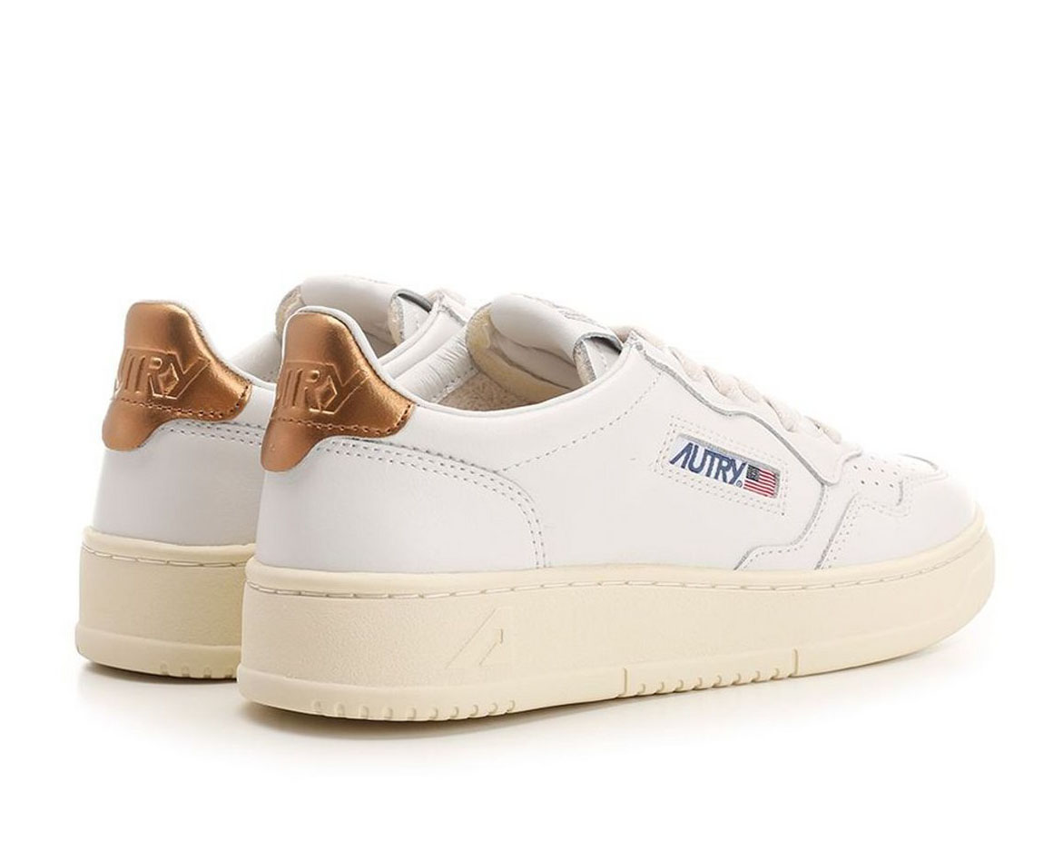 Autry Medalist Low-Top Sneakers