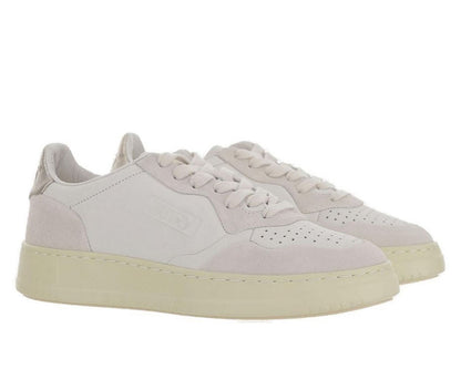 Autry Medalist Lace-Up Sneakers
