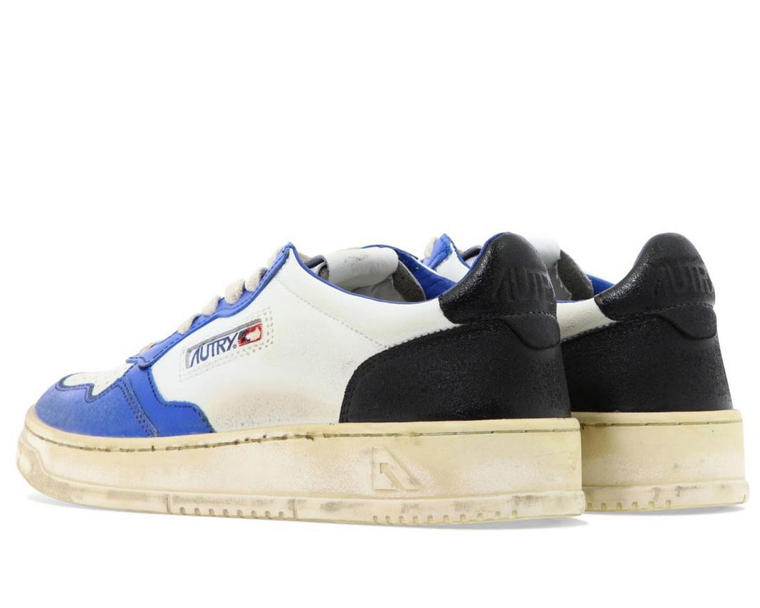 Autry Medalist Super Vintage Low-Top Sneakers