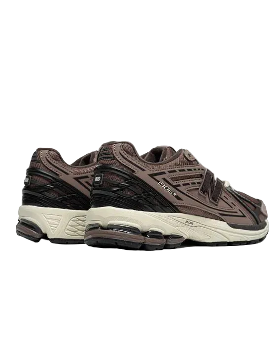 New Balance 1906 Bronze premium