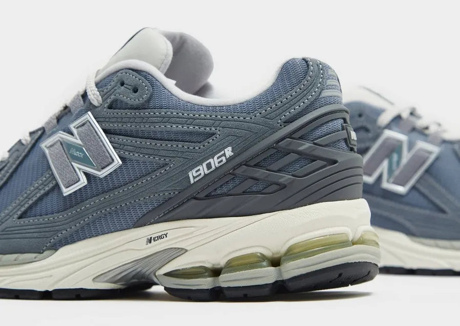 New Balance 1906 – Titanium