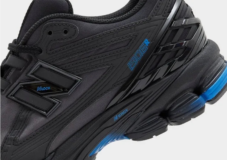 New Balance 1906R Black