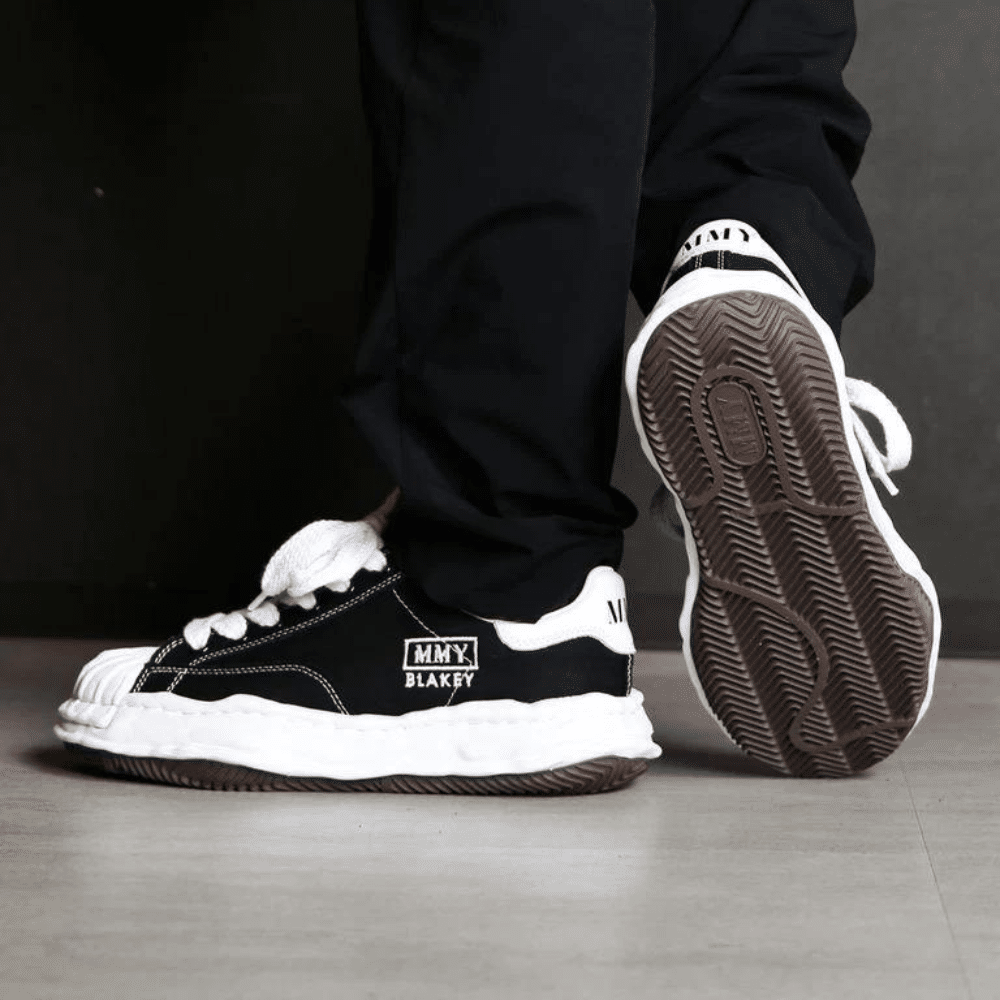 Maison MIHARA YASUHIRO Blakey Low black