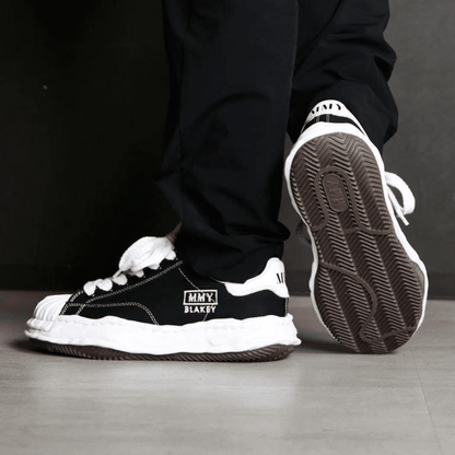 Maison MIHARA YASUHIRO Blakey Low black